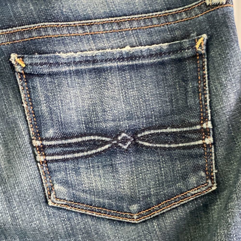 LUCKY Brand Dark Washed Flare Jeans Size 8/29 - Picture 3 of 10